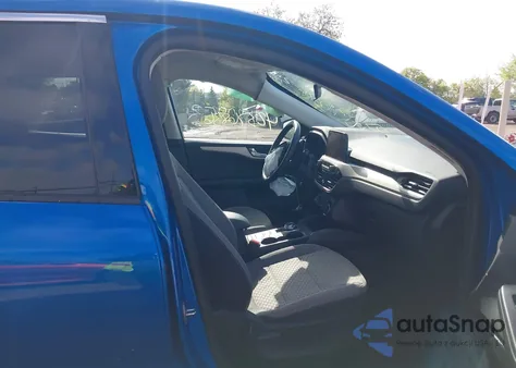 2021 Ford Escape Se Hybrid z USA, uszkodzony, nr VIN 1FMCU9BZ7MUA06972